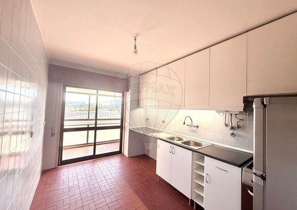 Apartamento T4 em Lisboa