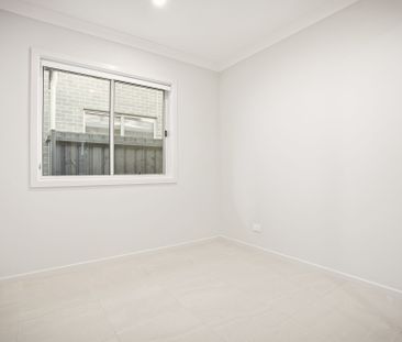 Contemporary Comfort in a Connected Box Hill Setting - Photo 2