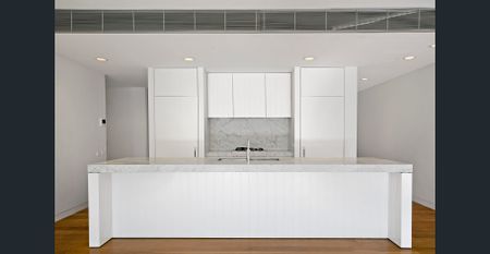 2 Bedrooms-2 bathrooms-1 car in "The Beach House" - Photo 4