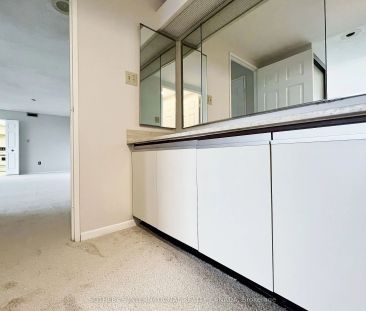 65 Skymark Drive #901 - Photo 3