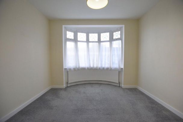 4 bedroom terraced house to rent - Photo 1