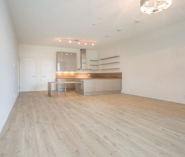 Te huur: Appartement Anna van Buerenplein 56 in Den Haag - Photo 3