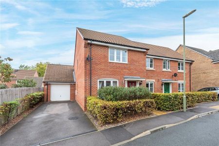 2 bedroom semi-detached house to rent - Photo 5