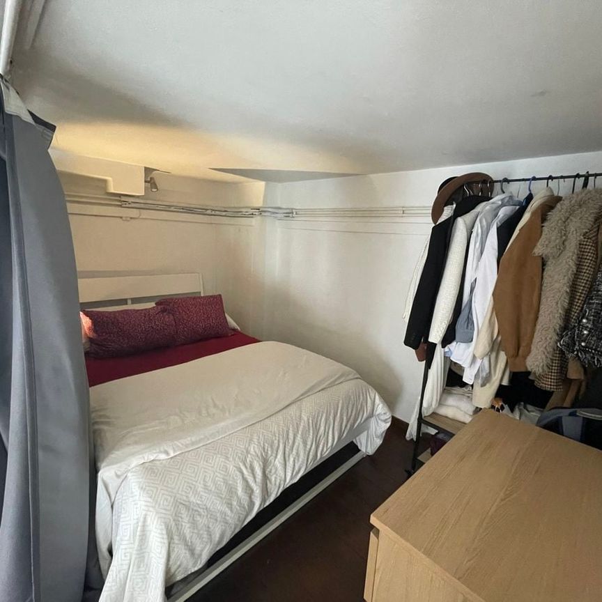 Duplex te huur in Leuven voor € 975 met 1 slaapkamer - Photo 1