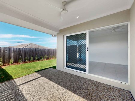 Modern Luxury Awaits at 51 Amaranthine Street, Mango Hill! - Photo 2