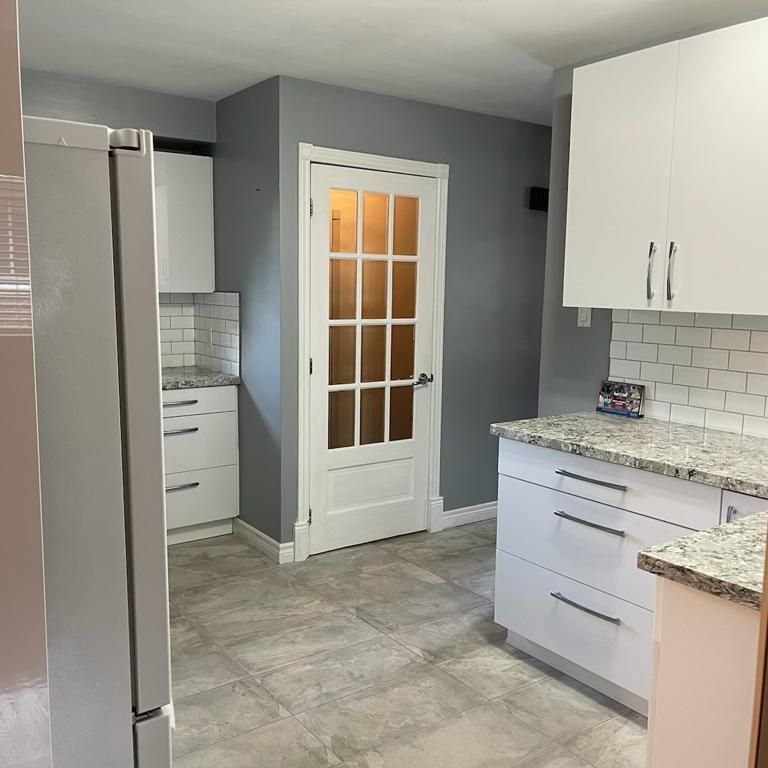 For Lease - 64 Sandsprings Crescent, Kitchener, Ontario - Photo 1