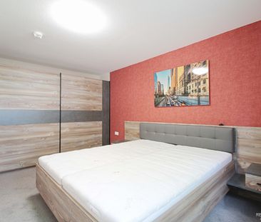 Voll möblierte 2-Zimmer-Wohnung mit Südwestbalkon und Stellplatz - Photo 1