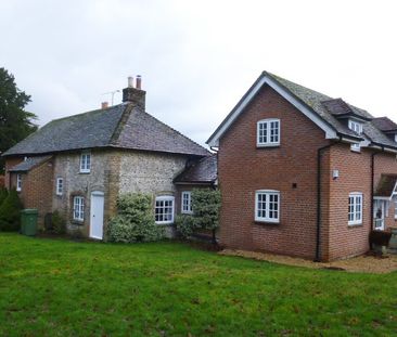 Gardeners Cottage - Photo 3