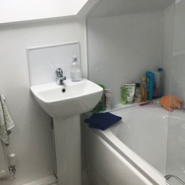 Modern 2-Bed Student Apartment with Large Communal Gardens & Free Parking - Sheffield - Photo 1