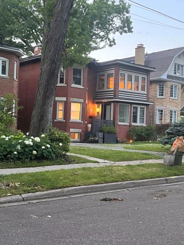 220 Rose Park Drive #Upper - Photo 2