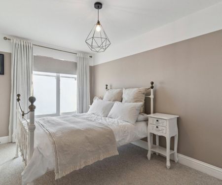 Lakedale Court - Photo 2