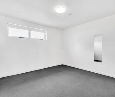 9/12 Sydney Pl, Adelaide SA 5000 - Apartment For Rent | Domain - Photo 5