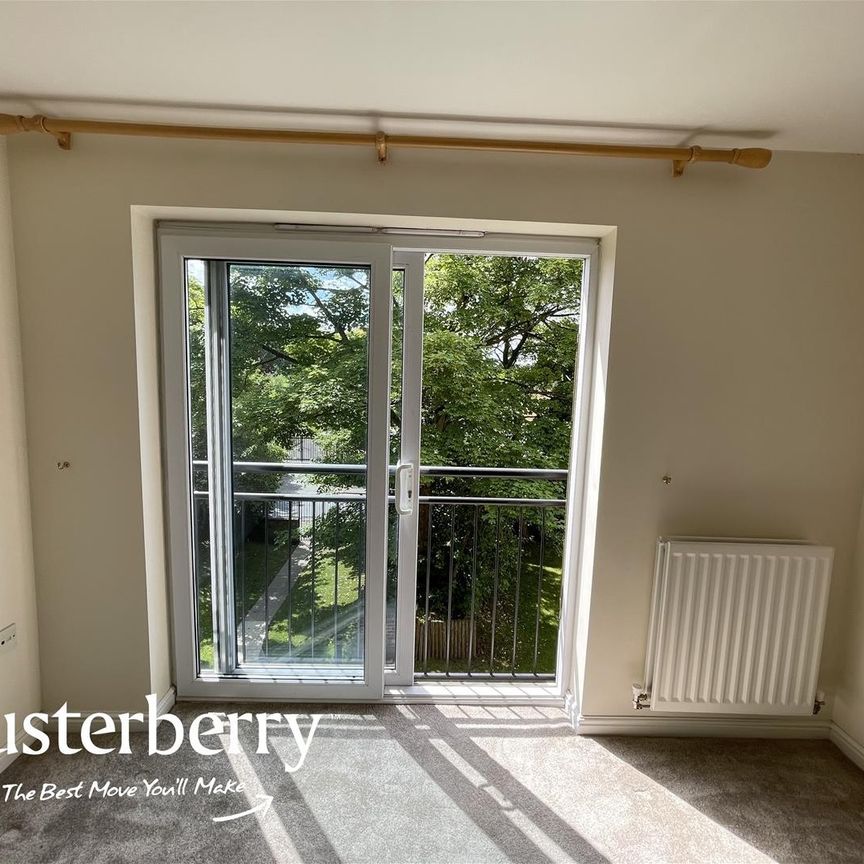 Flat 42 Scholars Court, Hartshill, Stoke-On-Trent - Photo 1