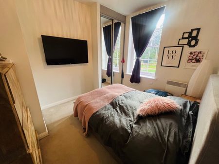 Wilberforce Way - Photo 2