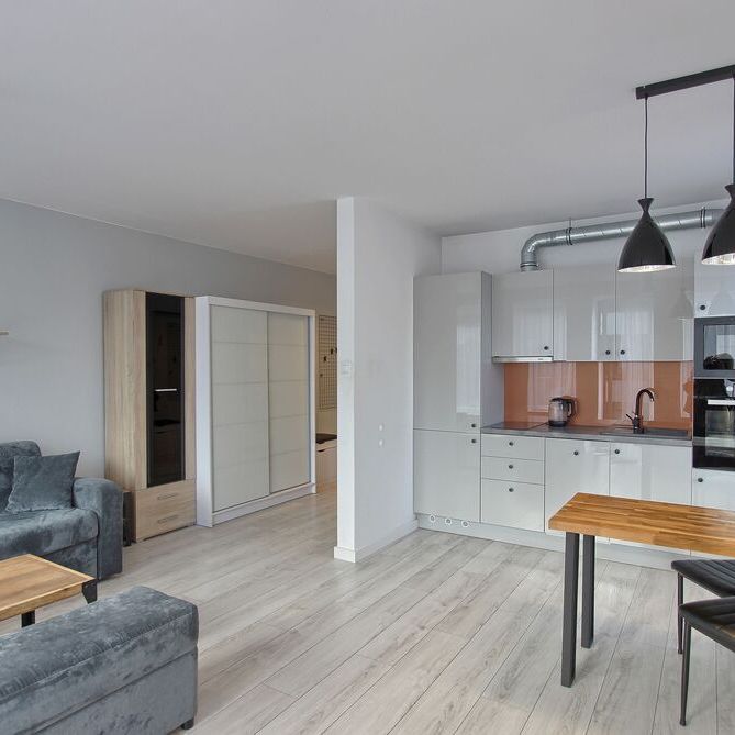 Idealne w apartamentowcu w centrum - Zdjęcie 1
