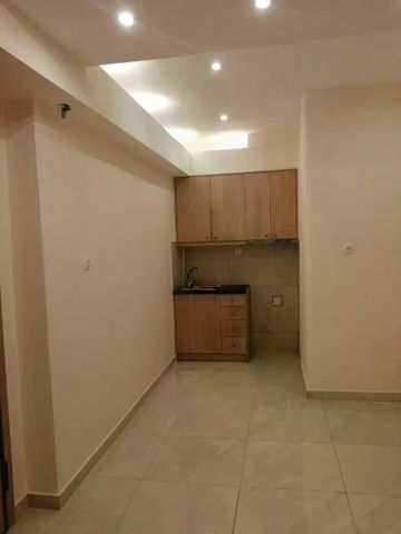 Studio/Γκαρσονιέρα για ενοικίαση - Ζωγράφου - Photo 2