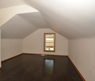 For Lease - 490 Springbrook Avenue, Hamilton, Ontario - Photo 2