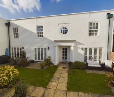 3 bedroom House in Nashdom Lane, Burnham - Photo 4