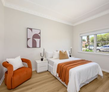 Renovated Home with Self-Contained Studio - Photo 6