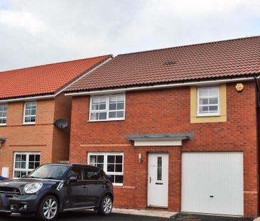 4 bedroom detached house to rent - Photo 1