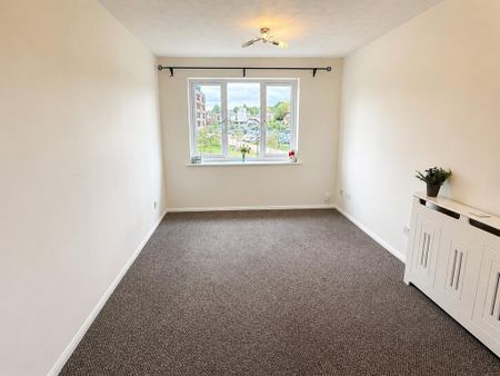 2 bedroom apartment to rent - Photo 2