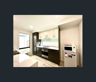 965 Morris Road, Truganina, Vic 3029 - Photo 5