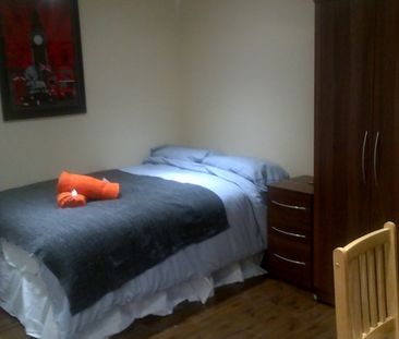 Studio Flat, Cranhurst Road, NW2 - Photo 5