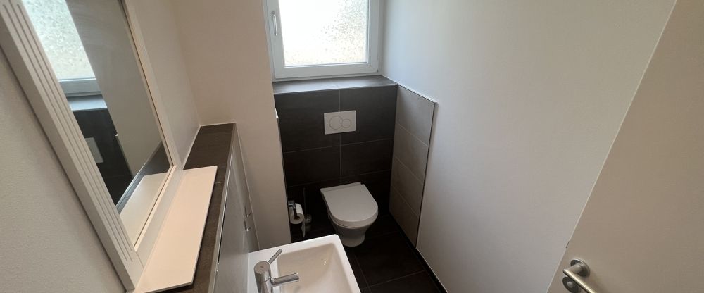 Hochwertige Wohnung mit Terrasse, Wellness im Haus, nähe Rhein! - Photo 1