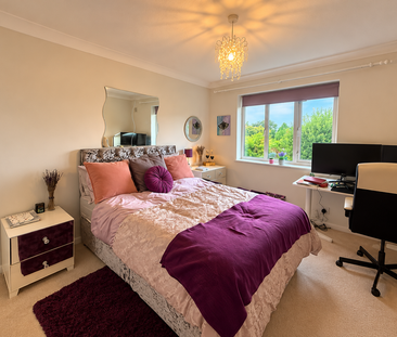 4 bedroom semi-detached house to rent - Photo 4