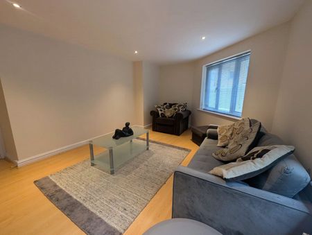 St Philips Court, Hulme, Greater Manchester, M15 6HE - Photo 3