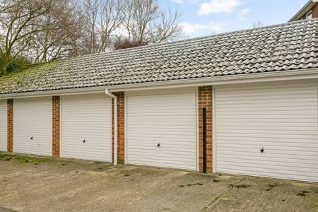 1 bedroom flat to rent - Photo 5