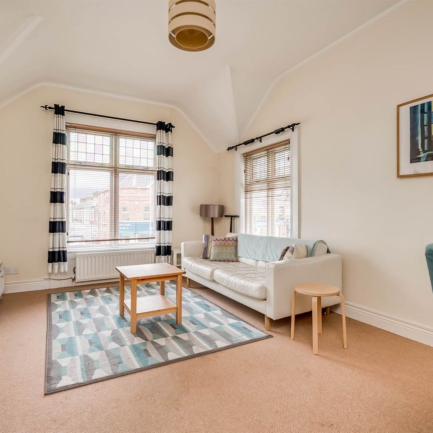 1A Cranmore Park, BELFAST, BT9 6JF - Photo 1