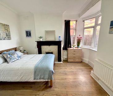 Room 2 – Narborough Road, LE3 2FS - Photo 4