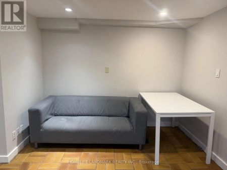 4 SULLY CRESCENT - Photo 5