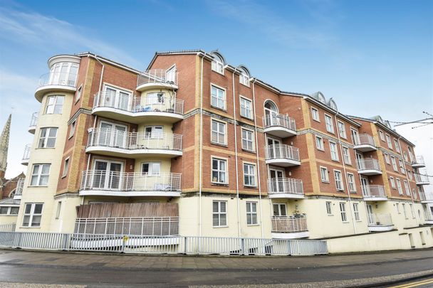 Grantley Heights, Reading, RG1 3EG - Photo 1