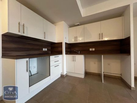 Appartement à louer 3 pièces 60.8m² - Photo 3