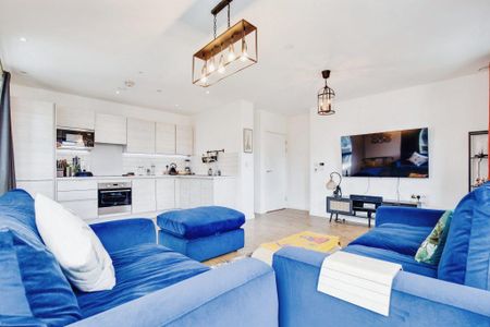 2 bedroom flat to rent - Photo 2