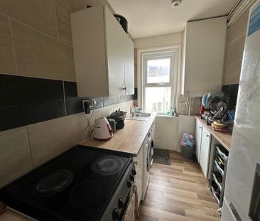 2 bedroom maisonette to rent - Photo 1