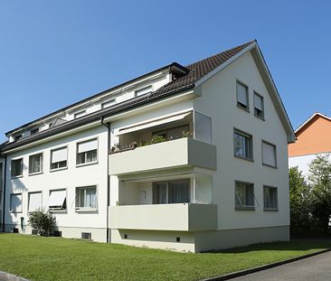 Wohnen im Grünen - grosszügige 4.5-Zimmerwohnung in Riehen - Foto 2