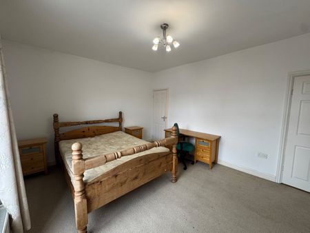 4 Bed Terraced House, Ecclesall Road, S11 - Photo 4