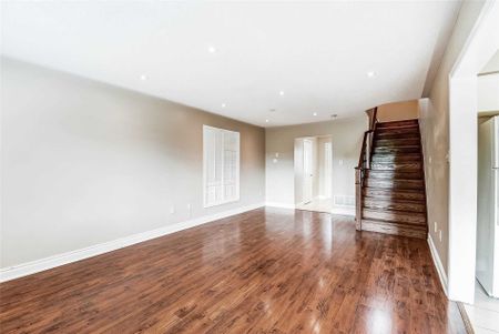 For Lease - 1470 Pate Court, Mississauga, Ontario - Photo 3