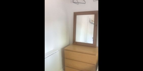 Room in a Shared House, Woodside Road, NG9 - Photo 3