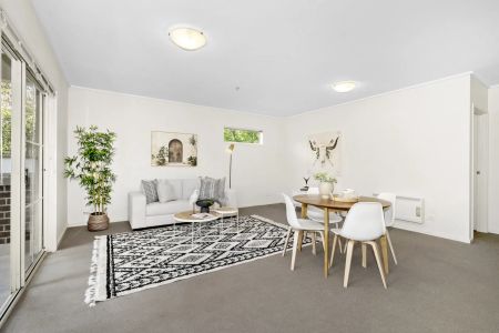 Unit 13/62 Wattletree Road, Armadale. - Photo 4