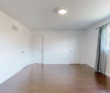 For Lease - 211 Red Maple Road, Richmond Hill, Ontario - Photo 6