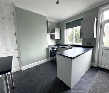 Upper Sheffield Road, S70, Barnsley - Photo 6