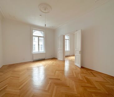 Stilaltbauwohnung mit Blick auf die Mariahilferstraße - Photo 2