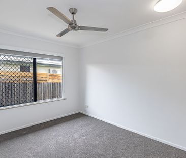 7 Helvellyn Street, Bushland Beach - Photo 4