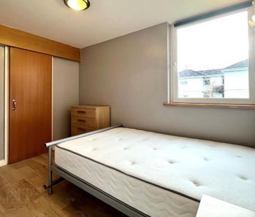 14c Lesley Heights, Glassillan Grove, Greenisland, BT38 8TB - Photo 5