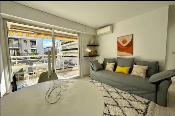 LOCATION MEUBLEE APPARTEMENT 2 PIECES DE 38M² - Photo 1