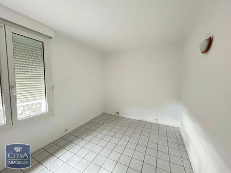 Appartement à louer 5 pièces 80.39m² - Photo 3